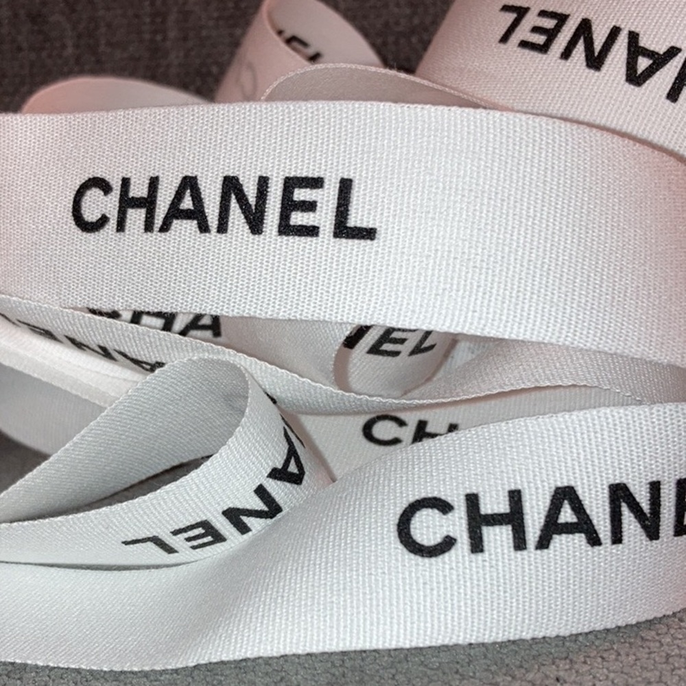 Chanel Grosgrain Gift Wrap Ribbon - Picture 4 of 9